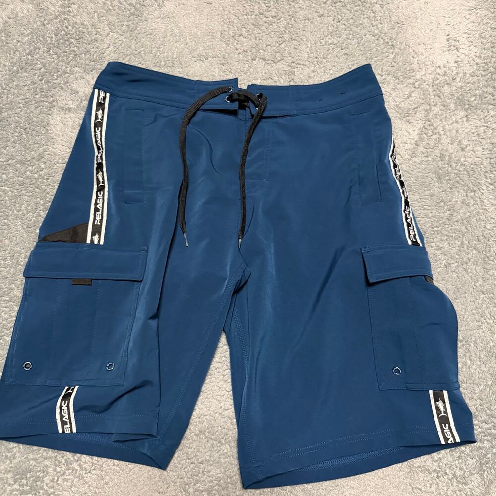 PELAGIC Blackfin Stretch Board Shorts Mens 30 Blue Pockets Fishing